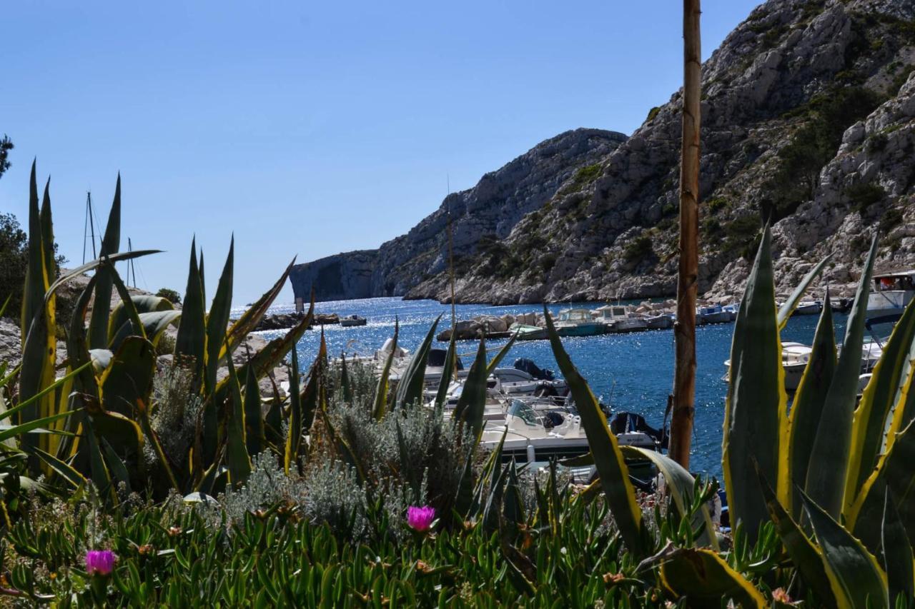 La Chambre Des Calanques Marseille Luaran gambar